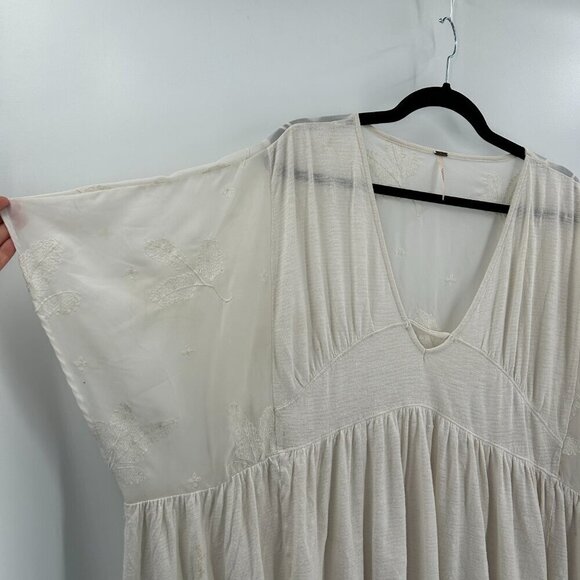 FREE PEOPLE *Flawed* Ivory Sheer Floral Embroidered Oversized Boho Top Small - Picture 3 of 9